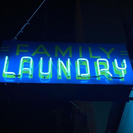 Family Laundry & Spa Sacramento Exteriér fotografie